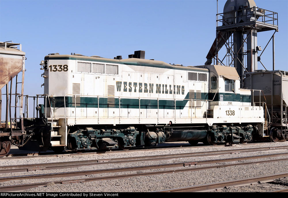 Western Milling ex BNSF/Santa Fe GP7u #1338